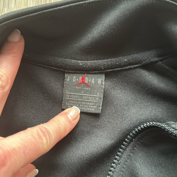 BOYS JORDAN ZIP UP TRACK JACKET - Picture 5 of 5